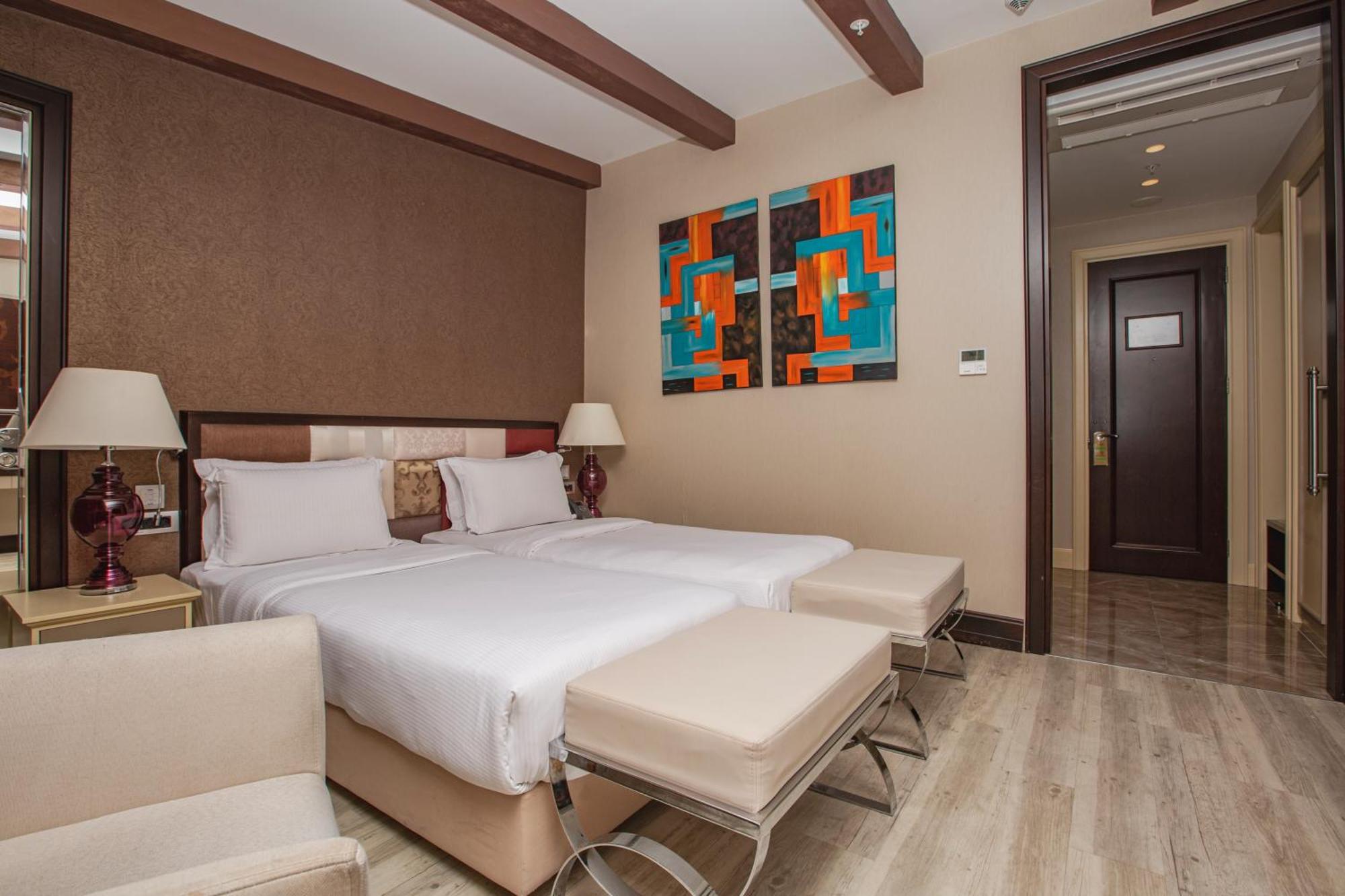 Hotel The Elysium Taksim Estambul Habitación foto
